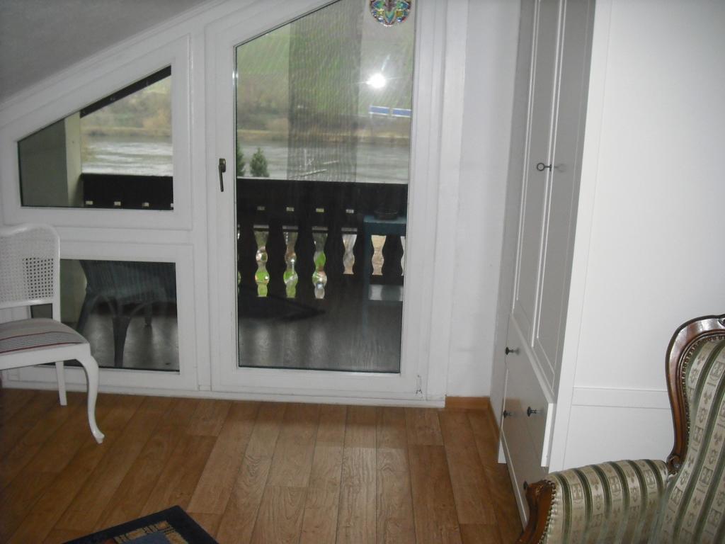 Feriendomizil&weingut Roussel Mit Restaurant La Bonne Adresse * Bernkastel-Kues