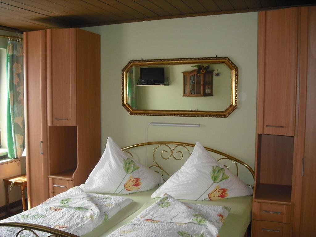 Feriendomizil&weingut Roussel Mit Restaurant La Bonne Adresse * Bernkastel-Kues